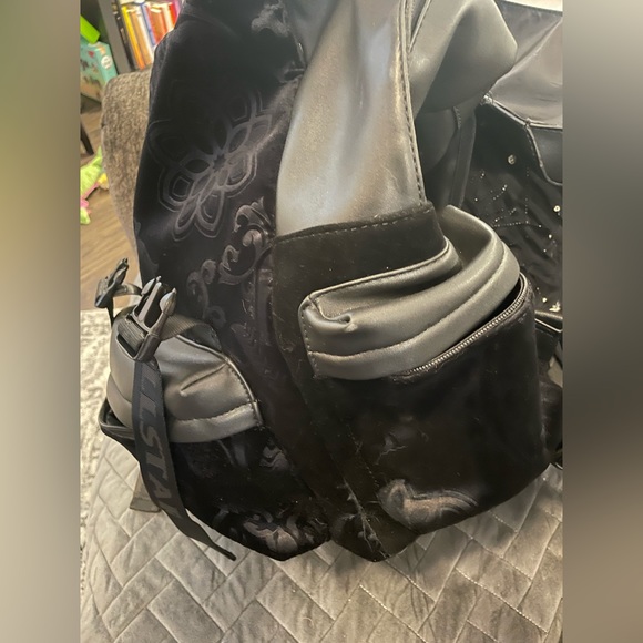 Killstar Ethos Velvet Backpack - Picture 3 of 4